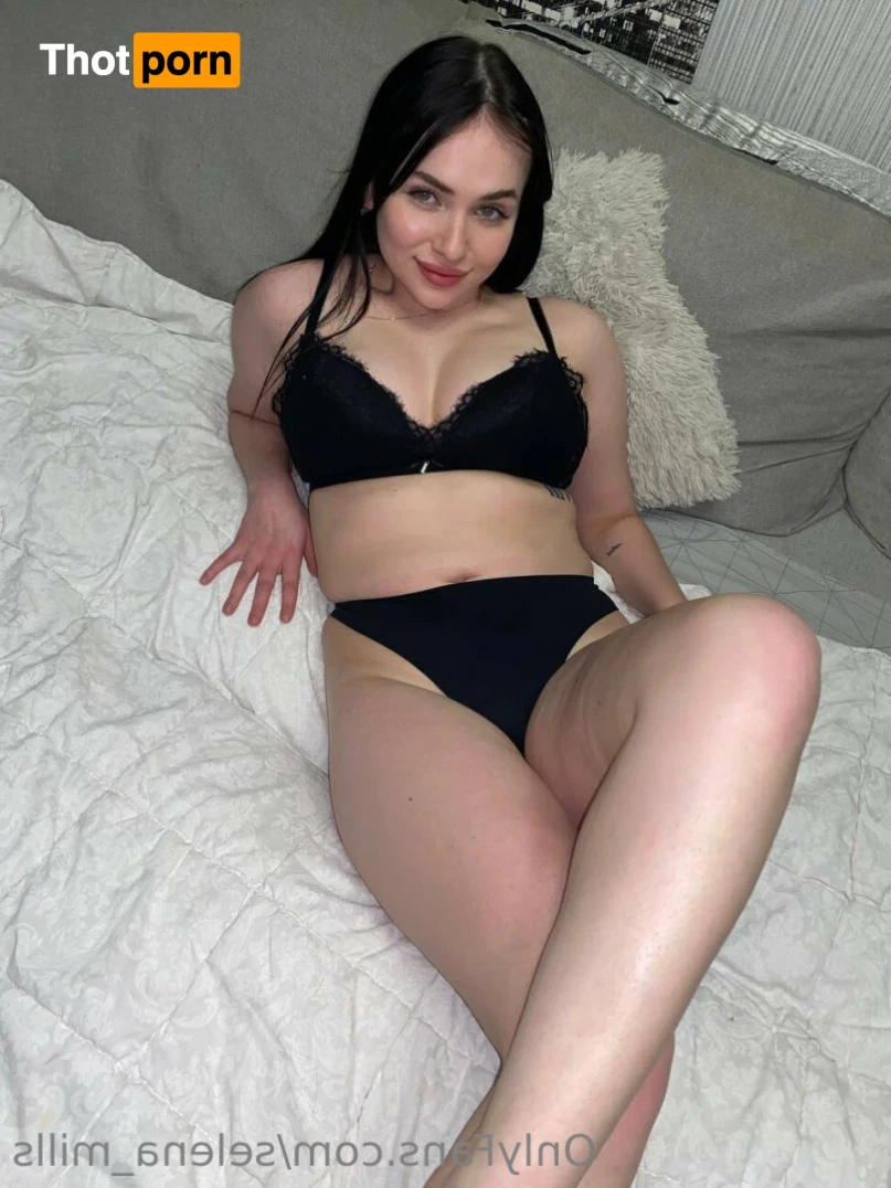 🎀Selena Mills🎀 12091524