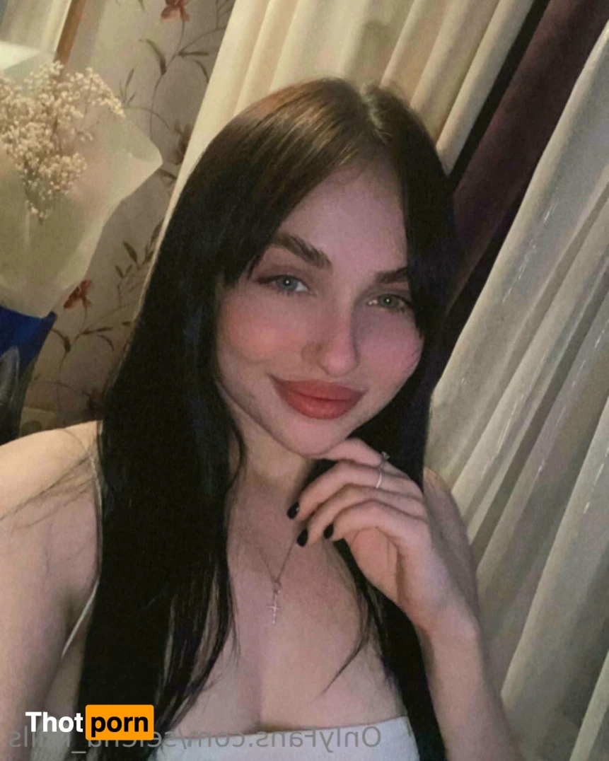 🎀Selena Mills🎀 12091991