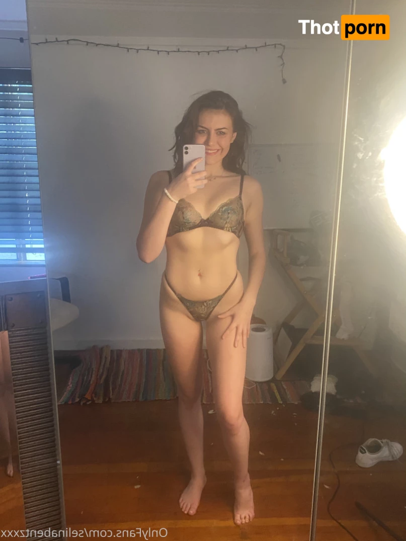 Selina Bentz 8295554