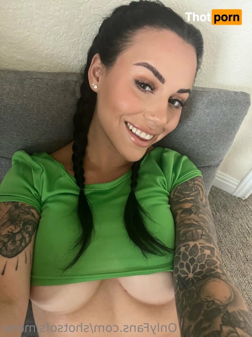 SHOTSOFSIMONE⛓🎀 11860704