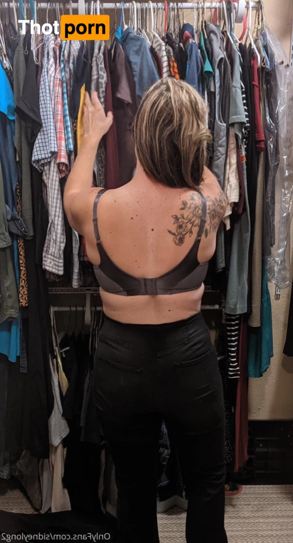 hotwifesidney2 8133314