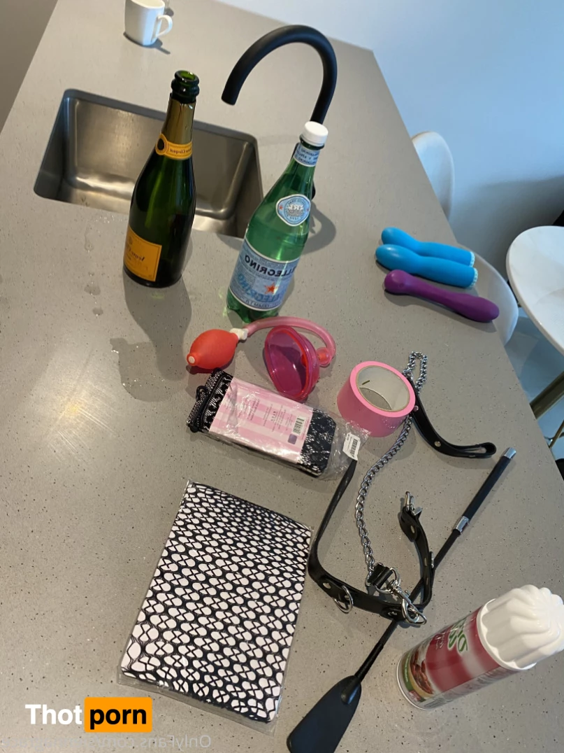 Sienna Grace 🍑  All Natural Beauty 8126723