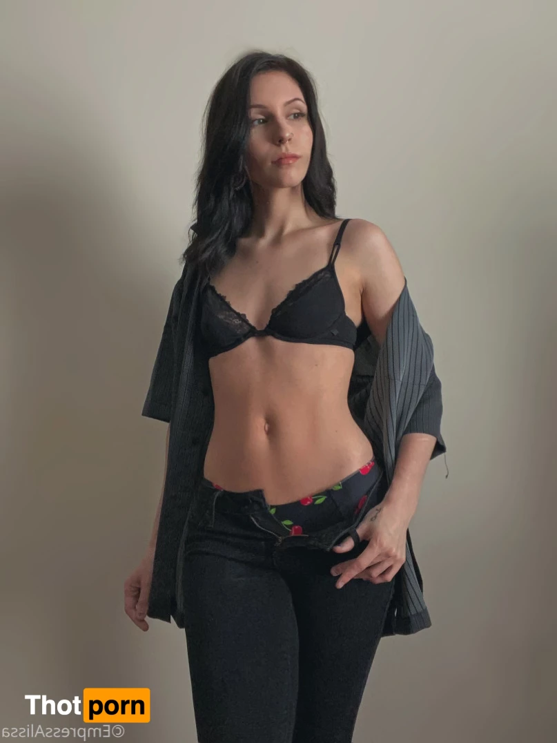 Angela - NO PPV🖤 8128586