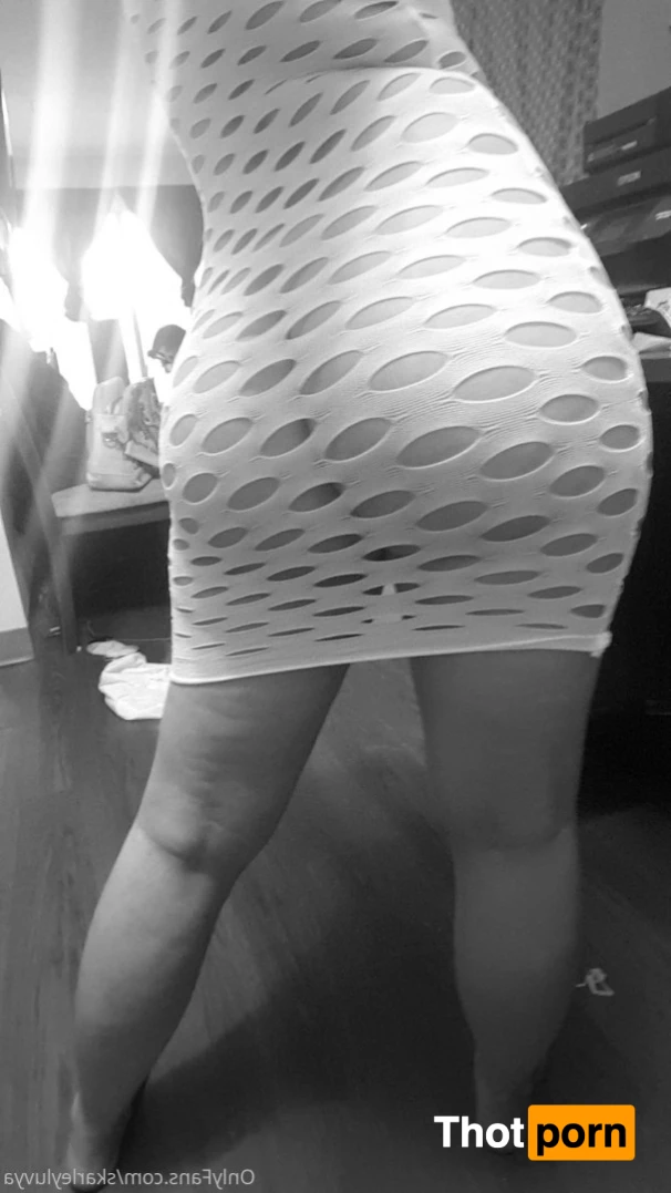 Skarlet luvya 8140346