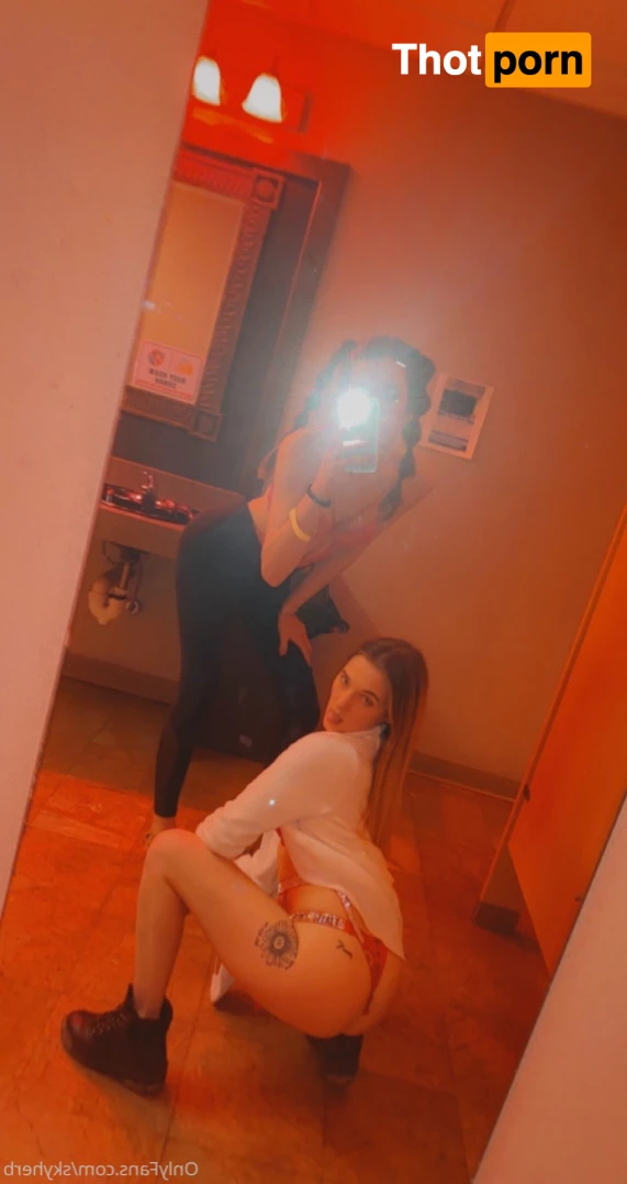 Sexy little sky😈😈 9696572