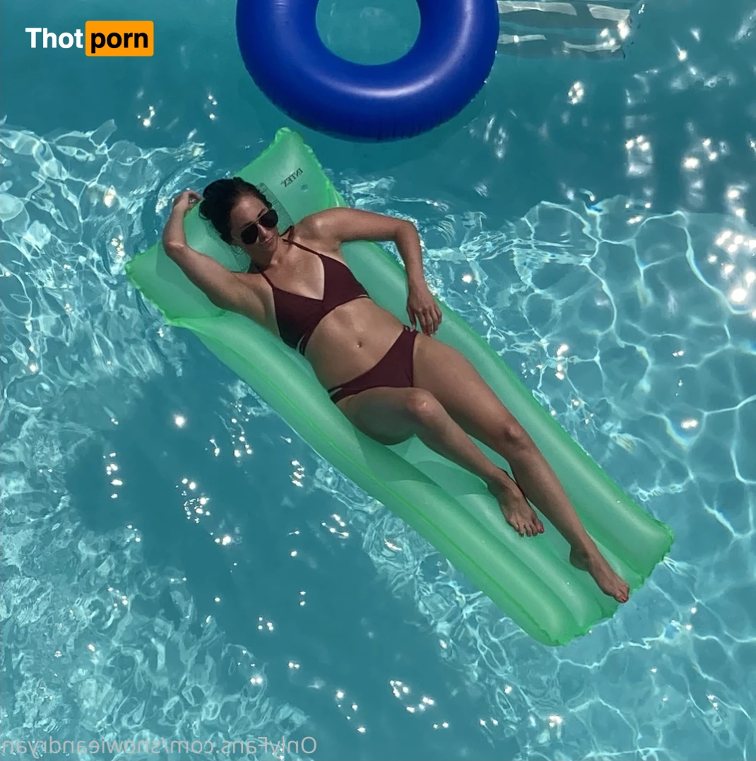 Snowie &amp; Ryan 8117612