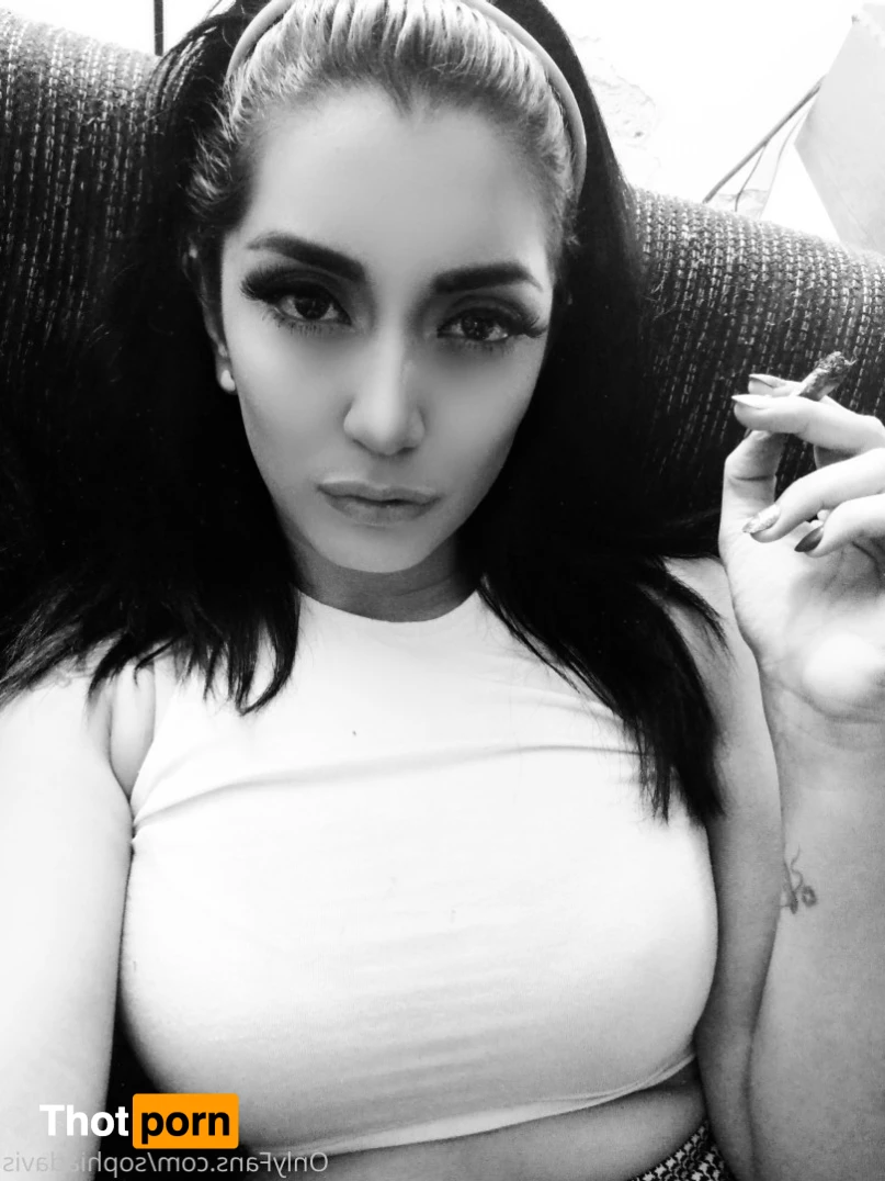 Sophia Davis 8318007