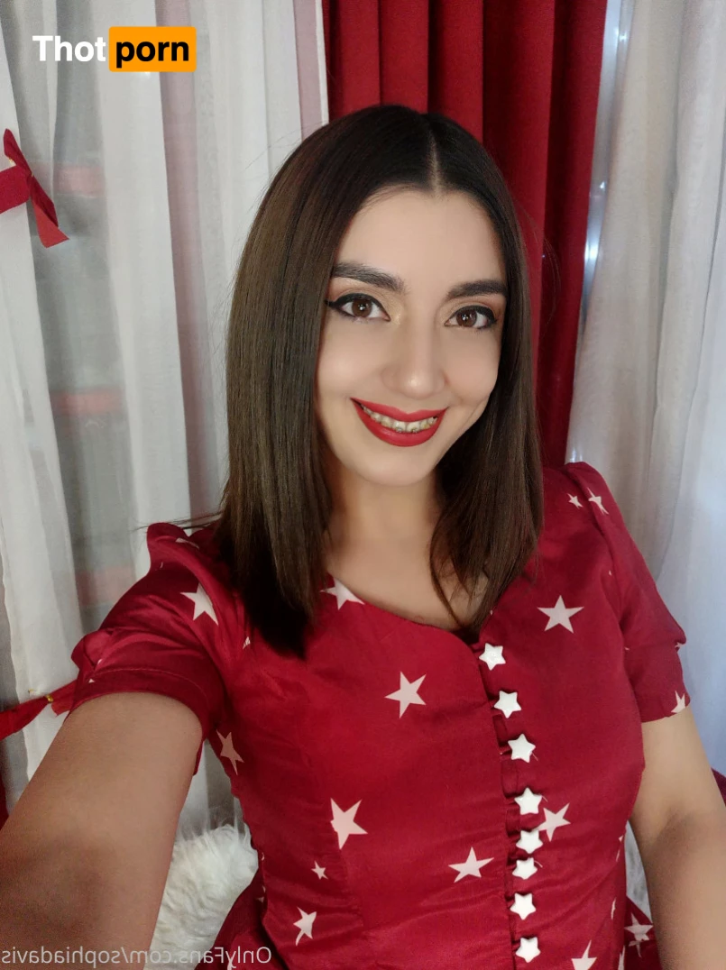 Sophia Davis 8318436