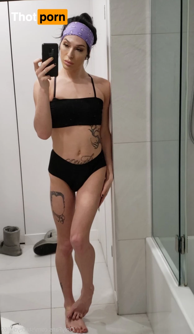 Stacey 😈👸🏻 8144975