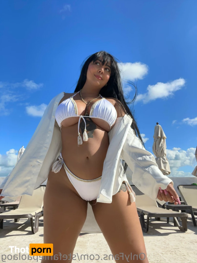 stefaniepaolaog 8220373