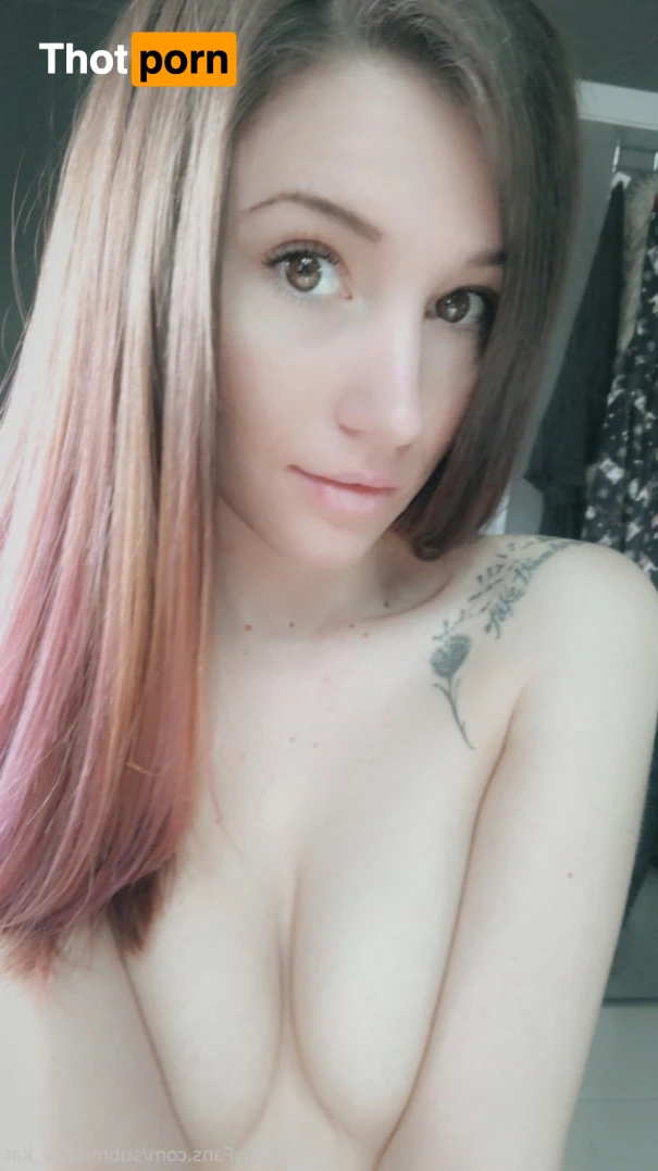 Submissive Kat 🔥 10026912