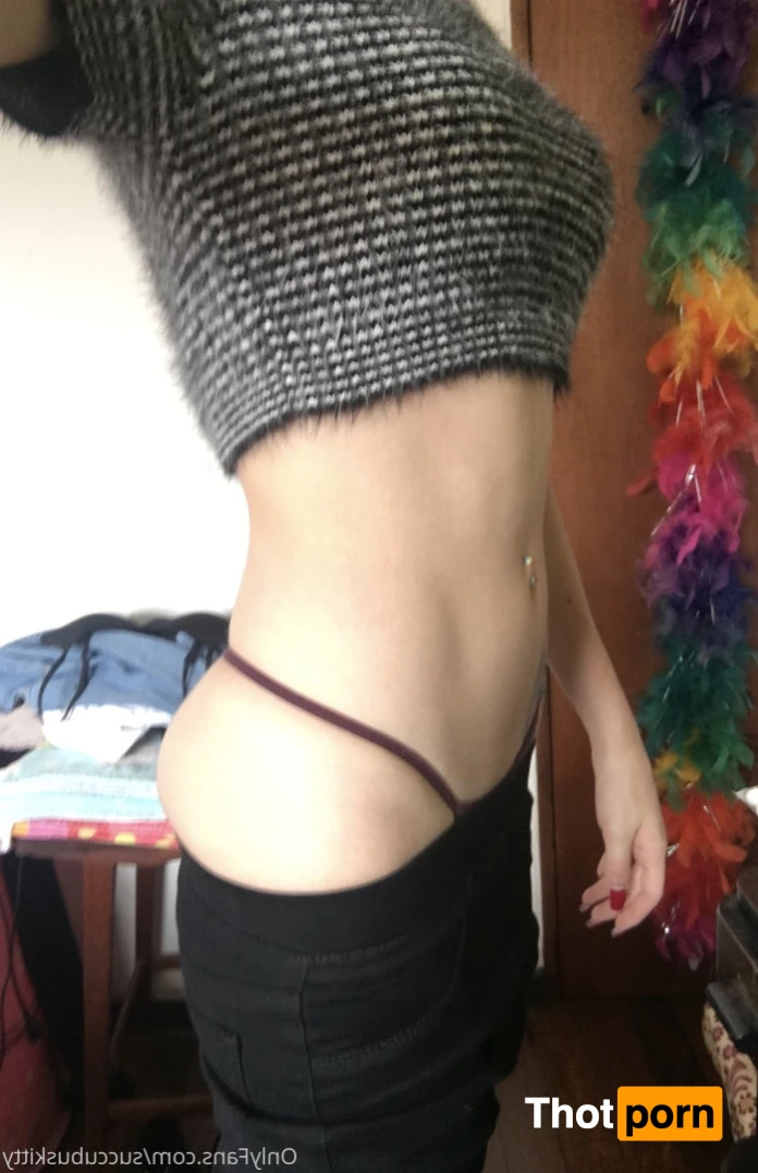 succubuskitty 11278932