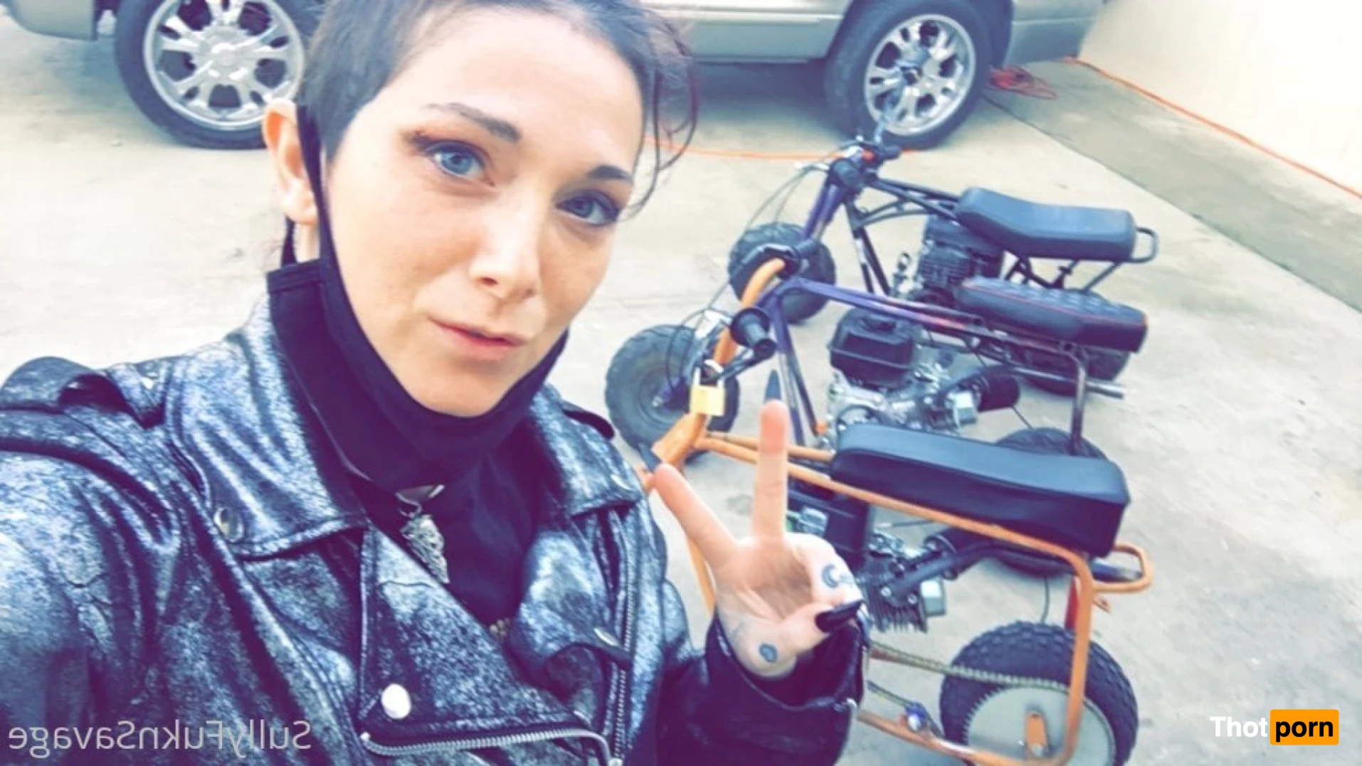 Sully Savage XXX 8085075