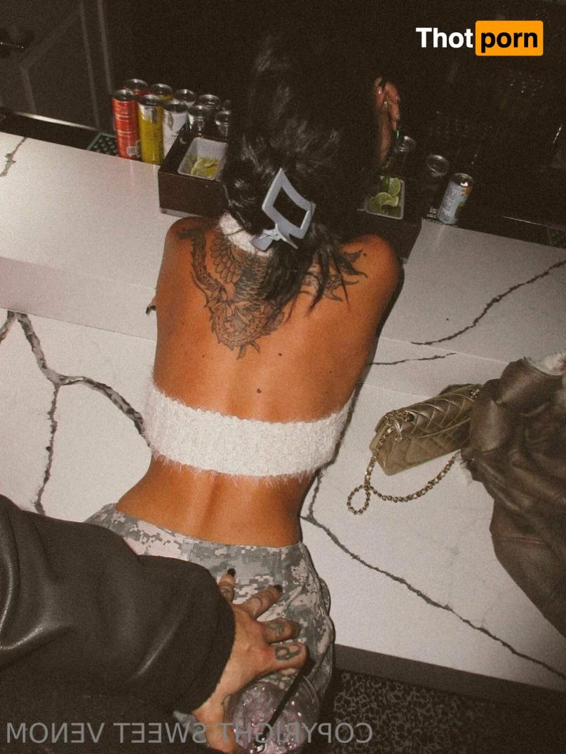 S W E E T V E N O M 8111615