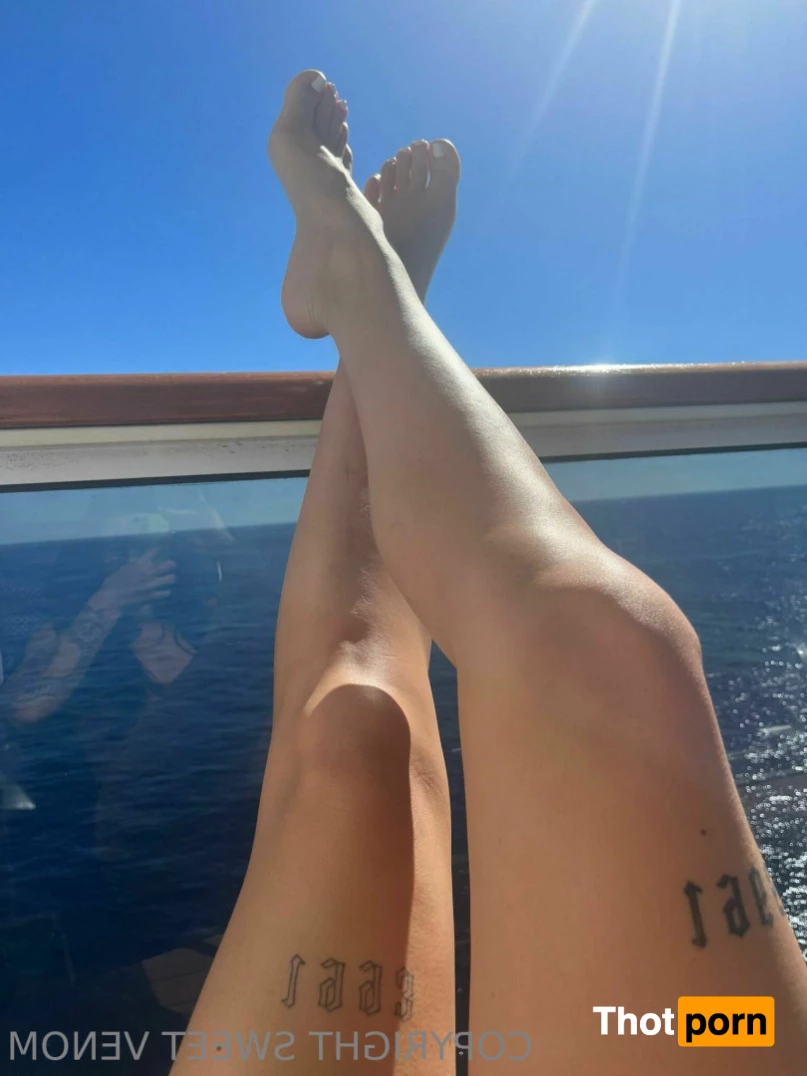 S W E E T V E N O M 8111659