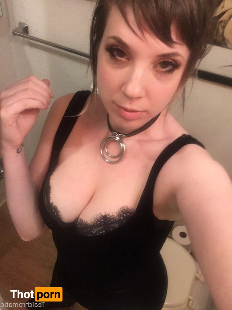 Mistress Tealchromatic 8218972