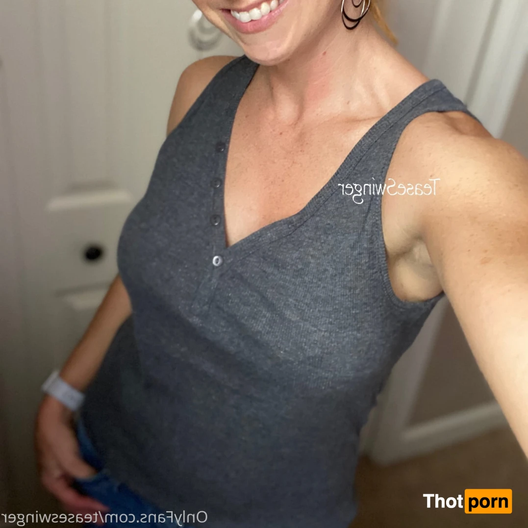 TeaseSwinger 16476343