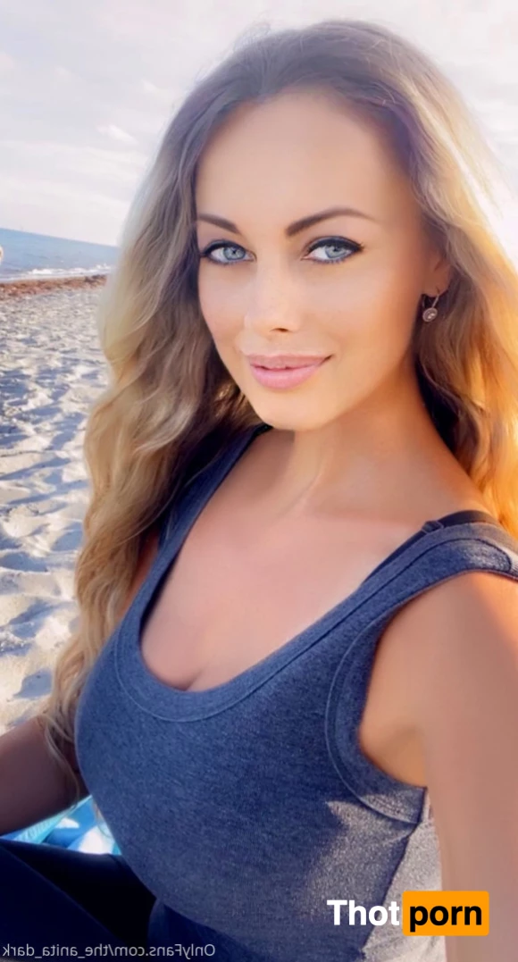 💕Anita Dark 💕 9912000