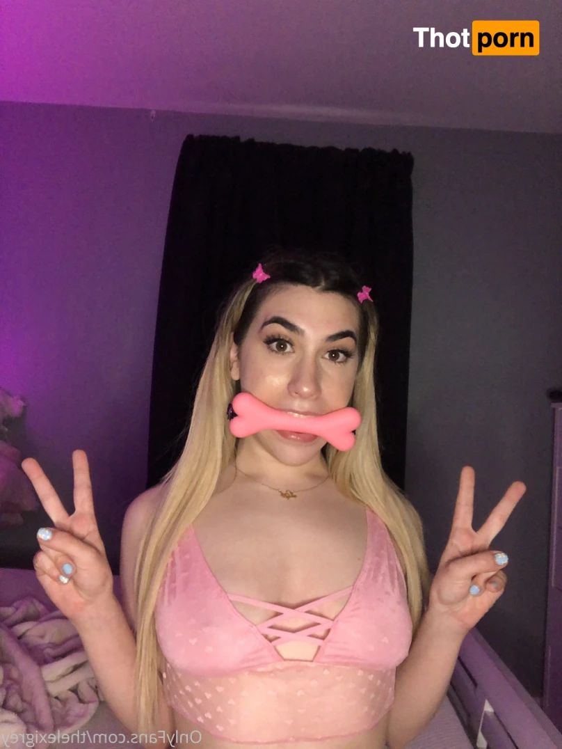 Lexi Grey 💕 8053607