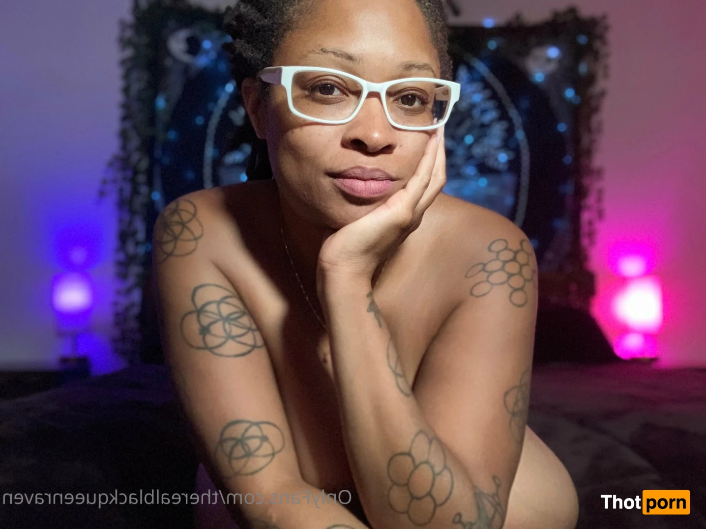 The Real Black Queen Raven 16350843