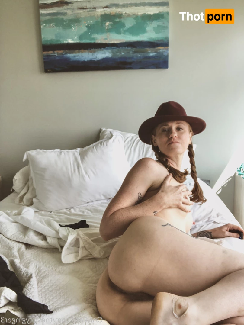 Ellie Savage 10145436