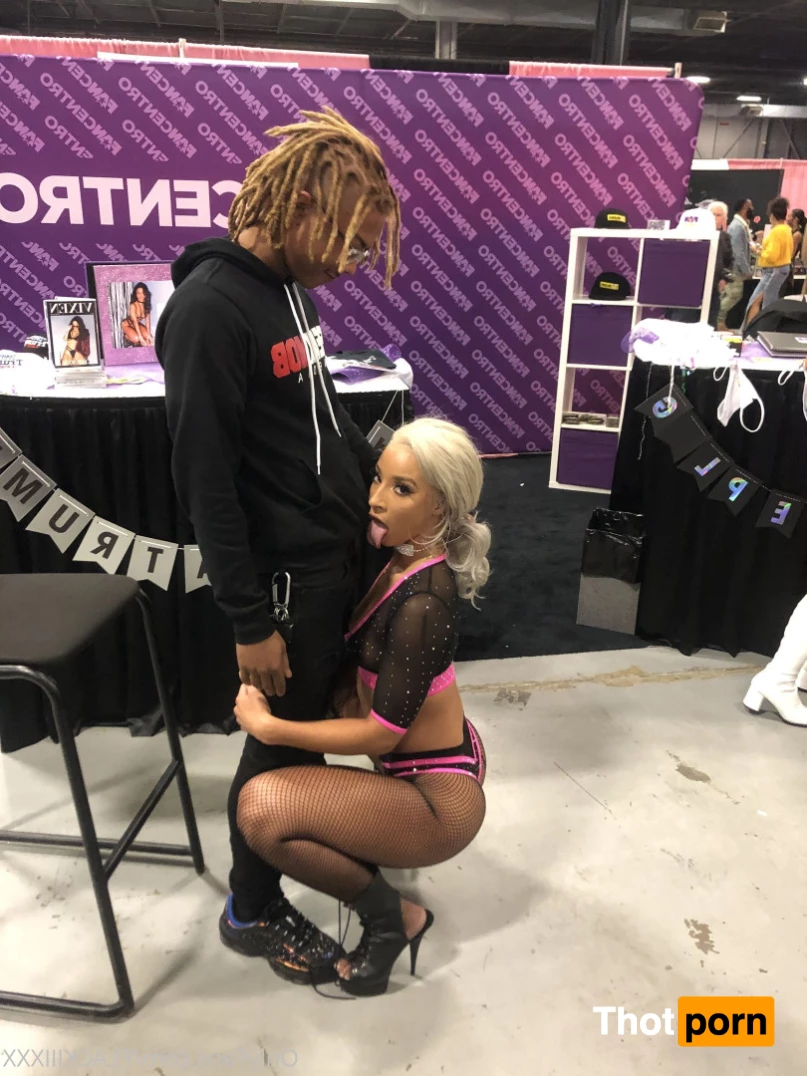 THEYLOVEFLAXK 8155026