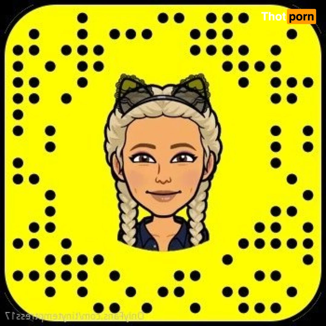 tinytemptress17 16328452