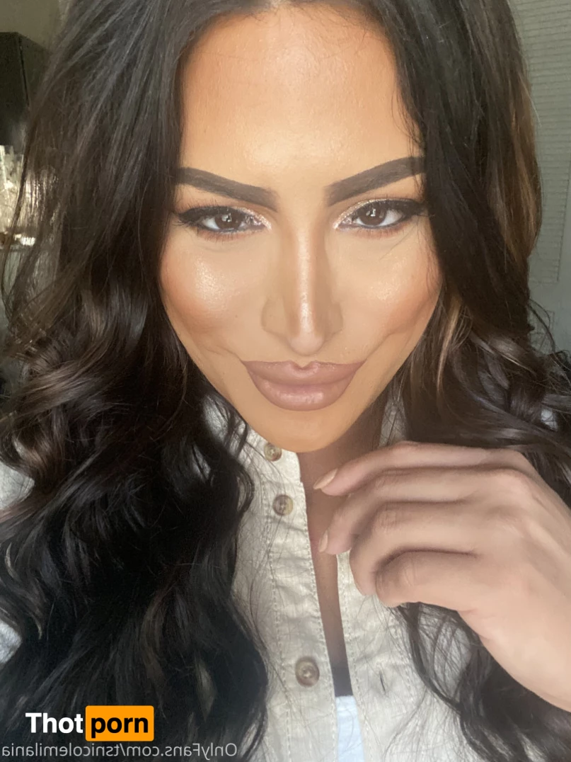 Ts Nicole Milania 10126417