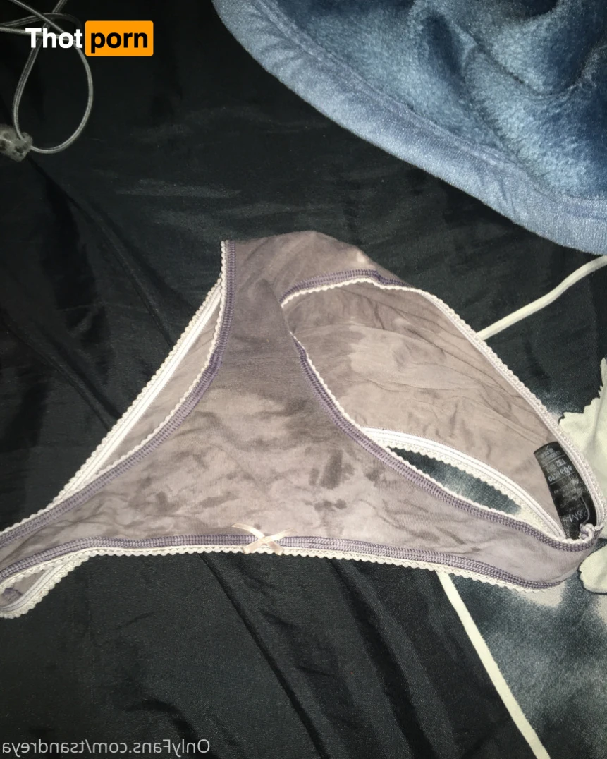 SabrinaAnndrey Lizz 16380977