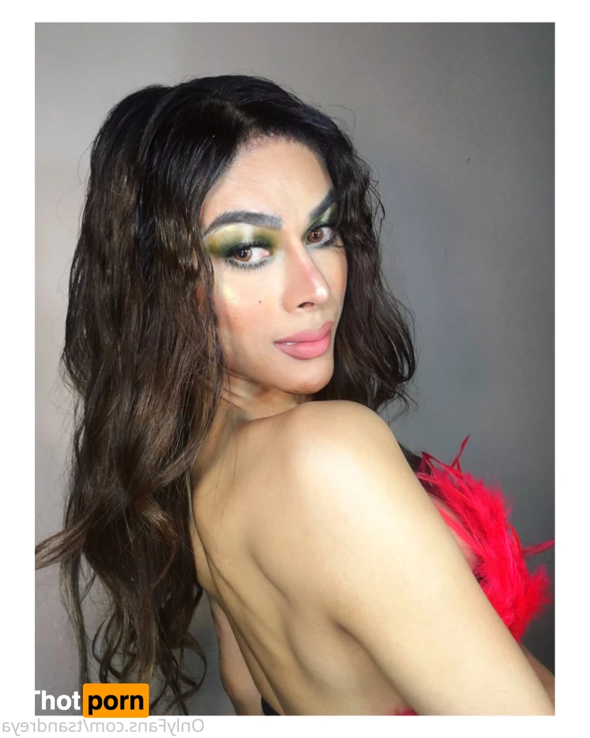 SabrinaAnndrey Lizz 16396597