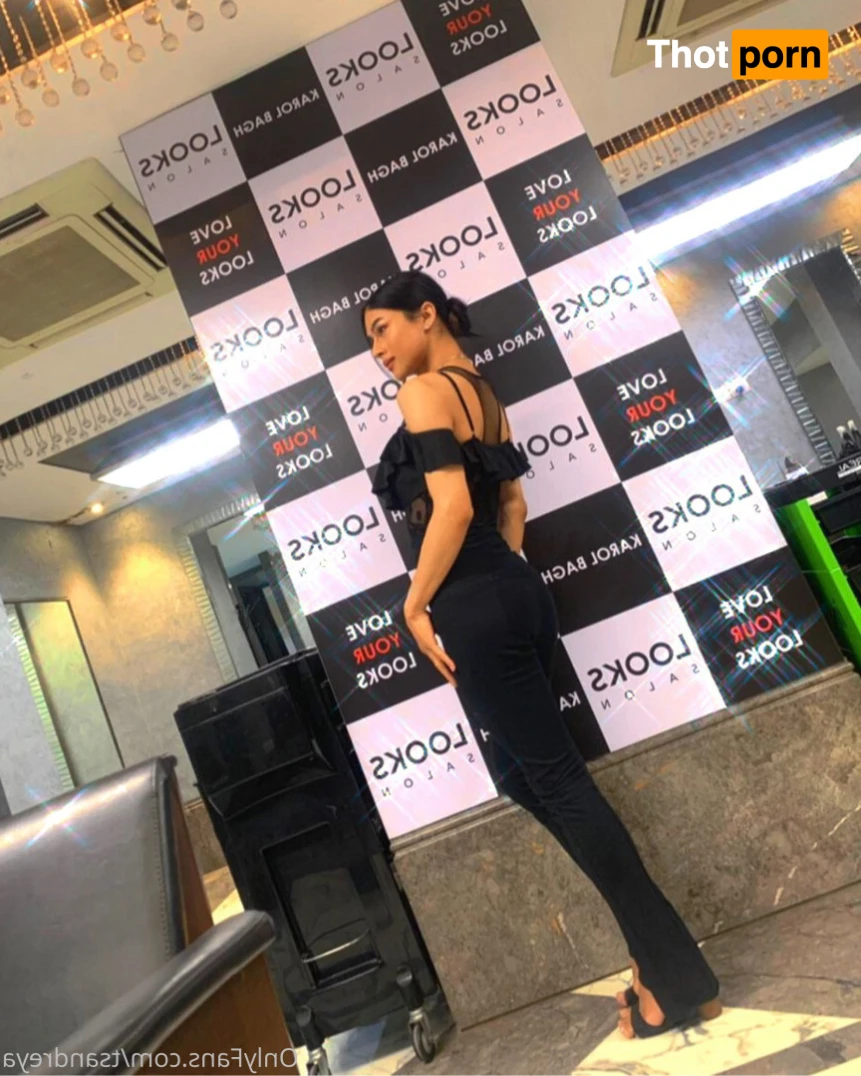 SabrinaAnndrey Lizz 16403747