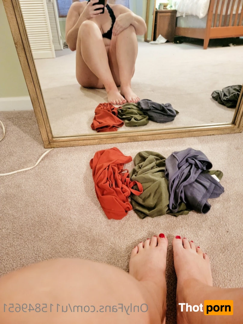 Hang with Beth 9695415