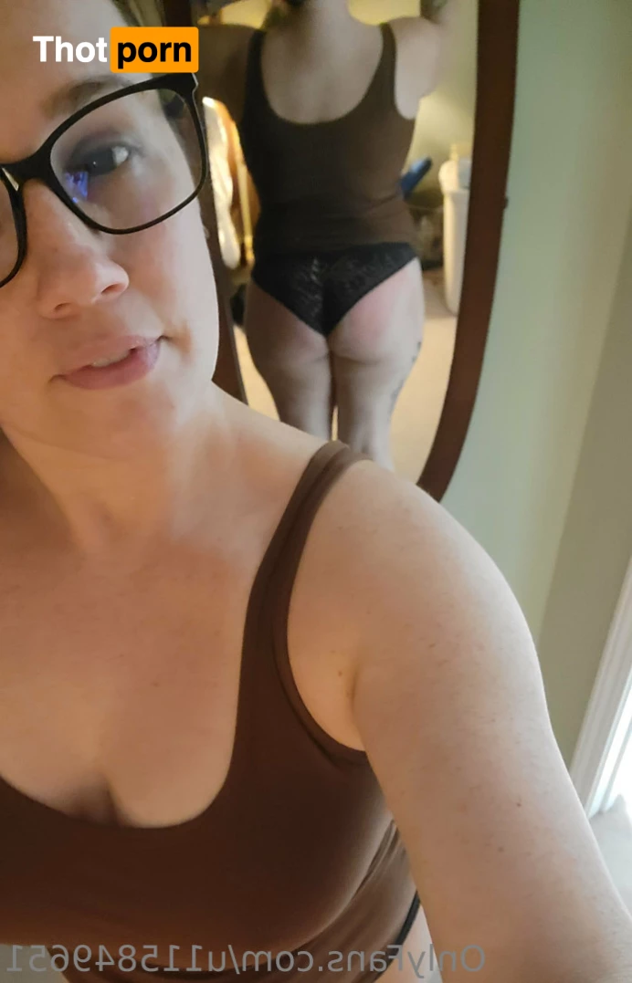 Hang with Beth 9695539