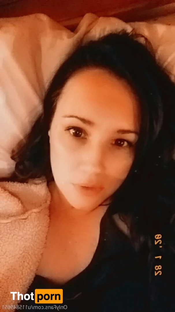 Hang with Beth 9695556