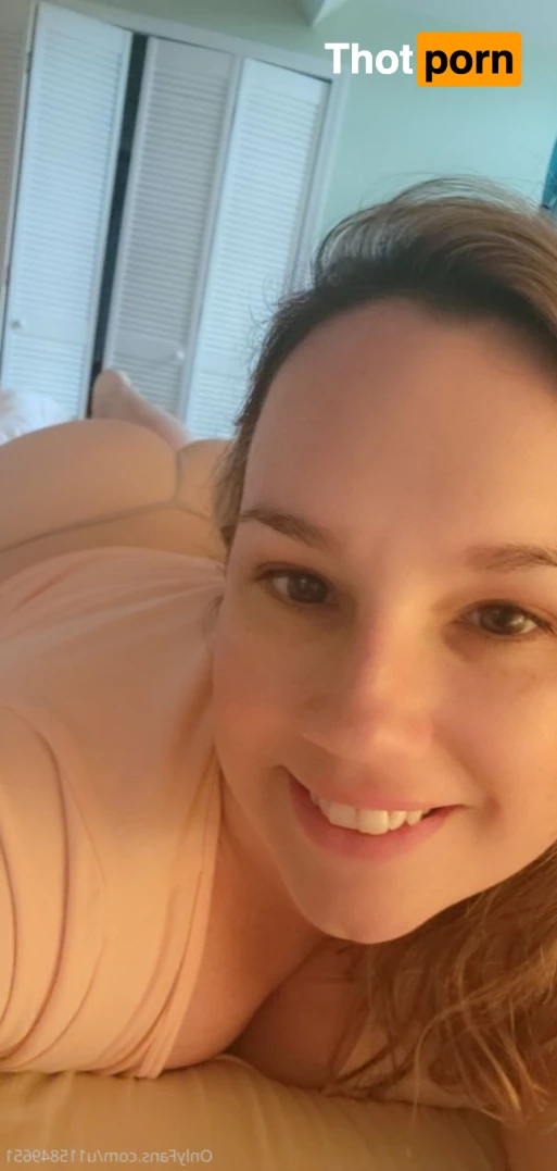 Hang with Beth 9695689