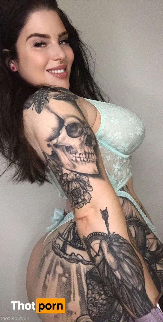 FAT ASS THROAT GOAT ™️ 13640874