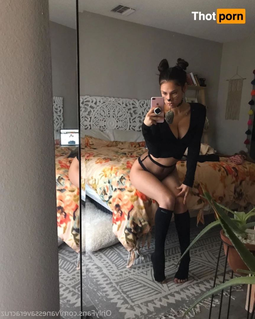 Vanessa Veracruz 8103424