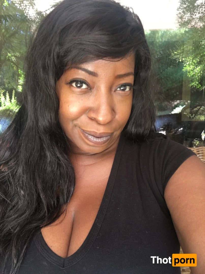 Vanessa Blue 10124325