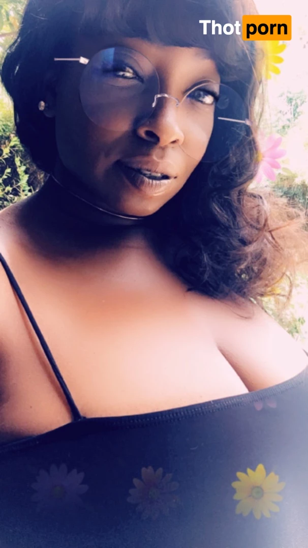 Vanessa Blue 10124375