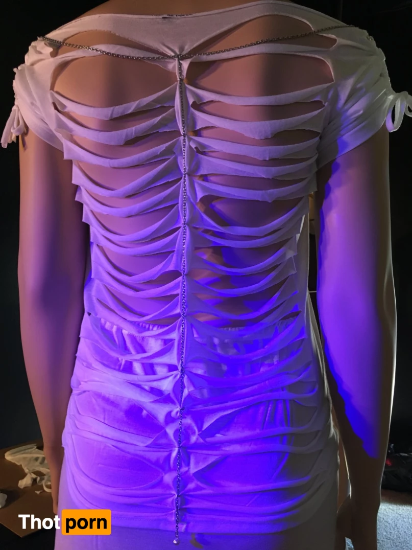 Vanessa Blue 10124397