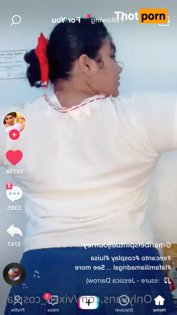 \/ixen Cosplay 9967523