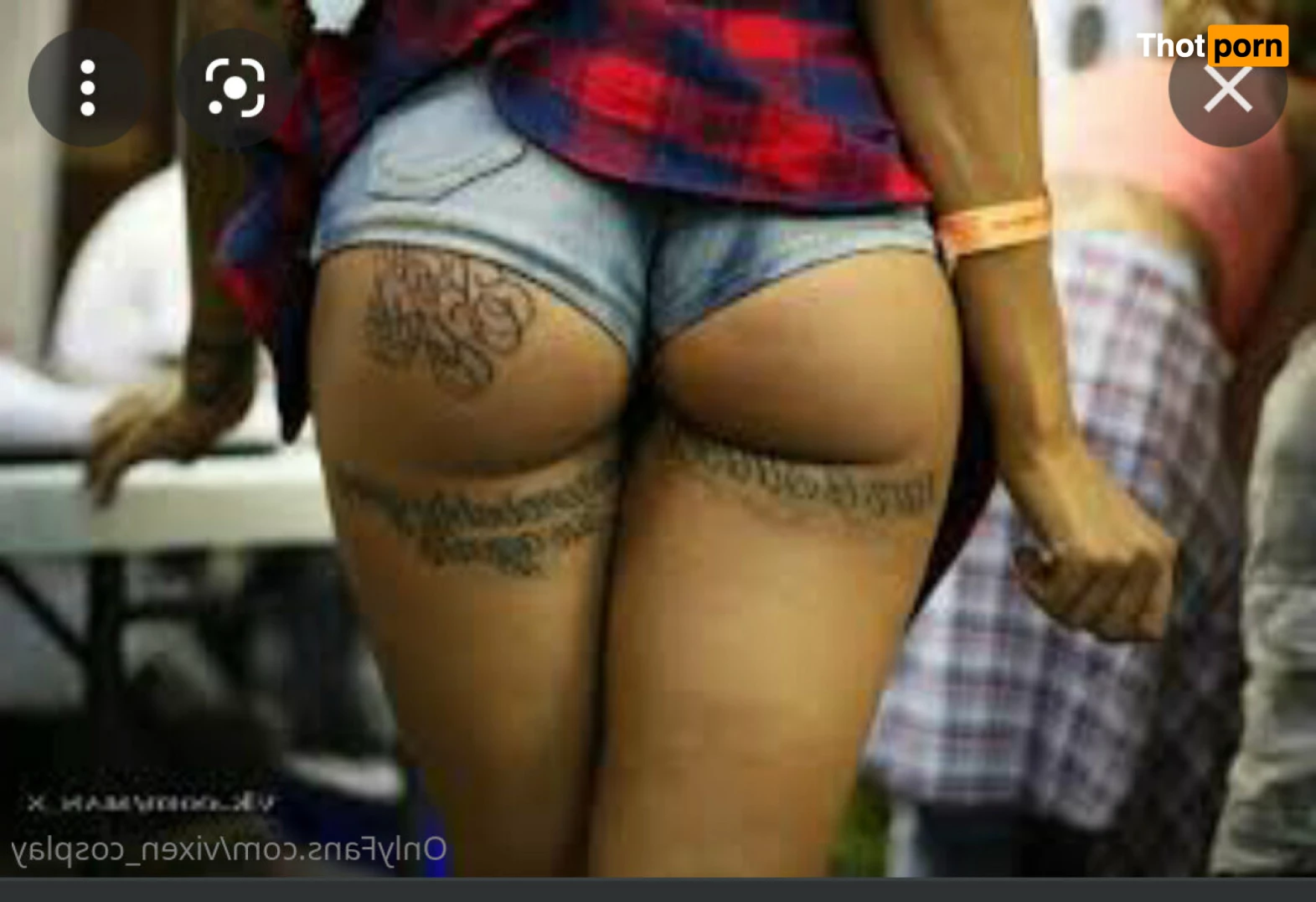 \/ixen Cosplay 9967579