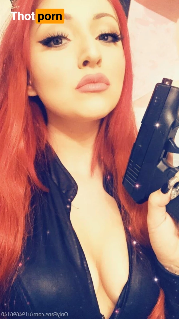 \/ixen Cosplay 9967587