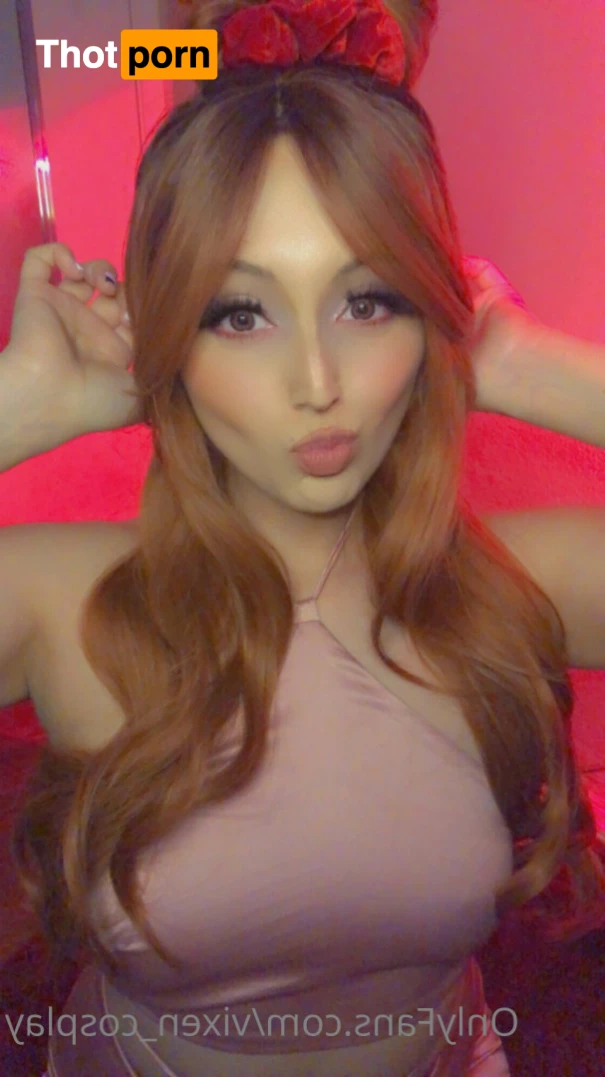 \/ixen Cosplay 9967604