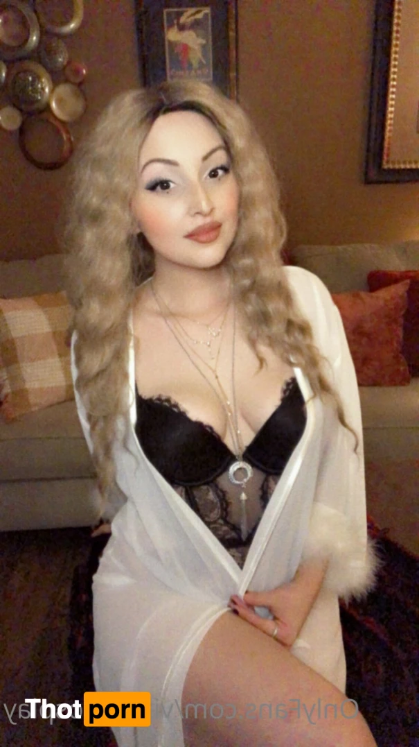 \/ixen Cosplay 9967641