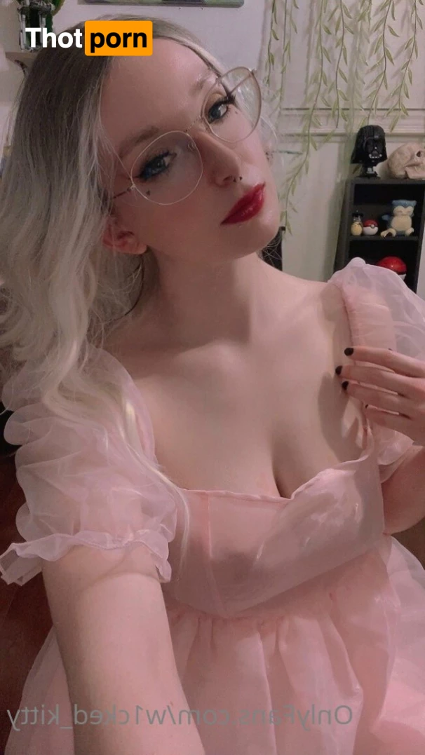 𝒦𝒾𝓉𝓉𝓎🥀 8019275