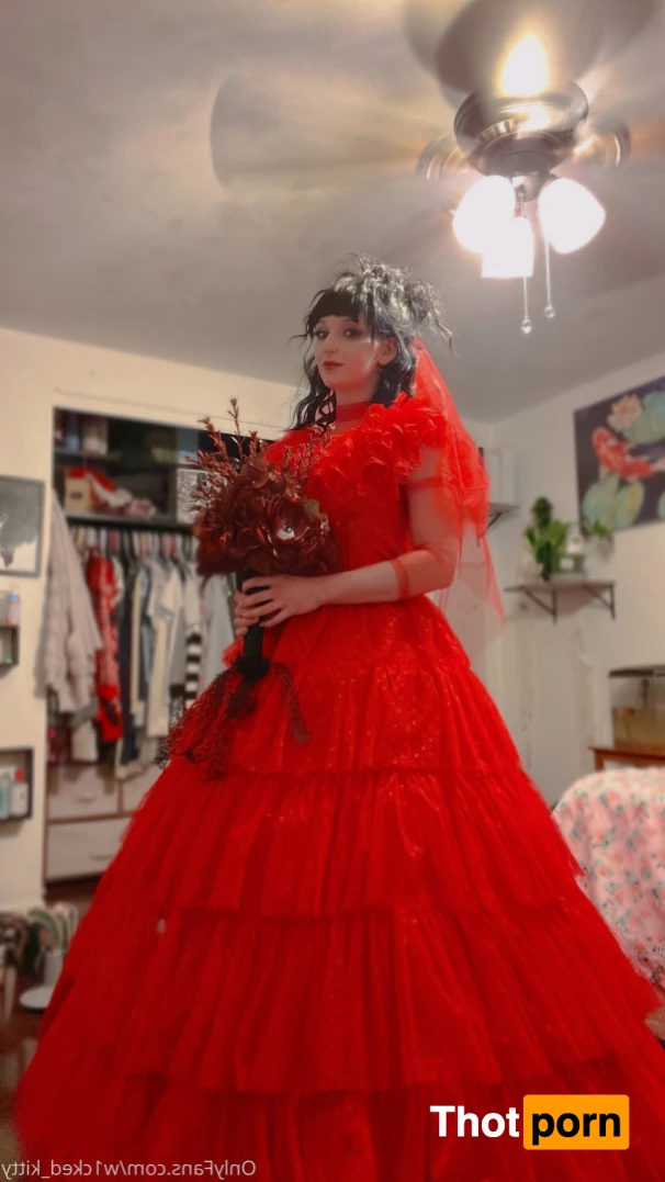 𝒦𝒾𝓉𝓉𝓎🥀 8019470