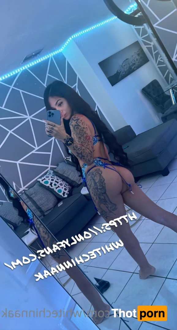 whitechinaak 13188092