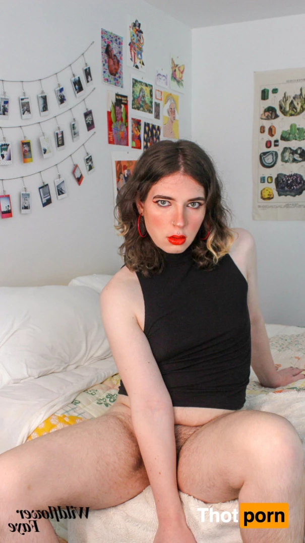 Mistress Wildflower Faye 8018778