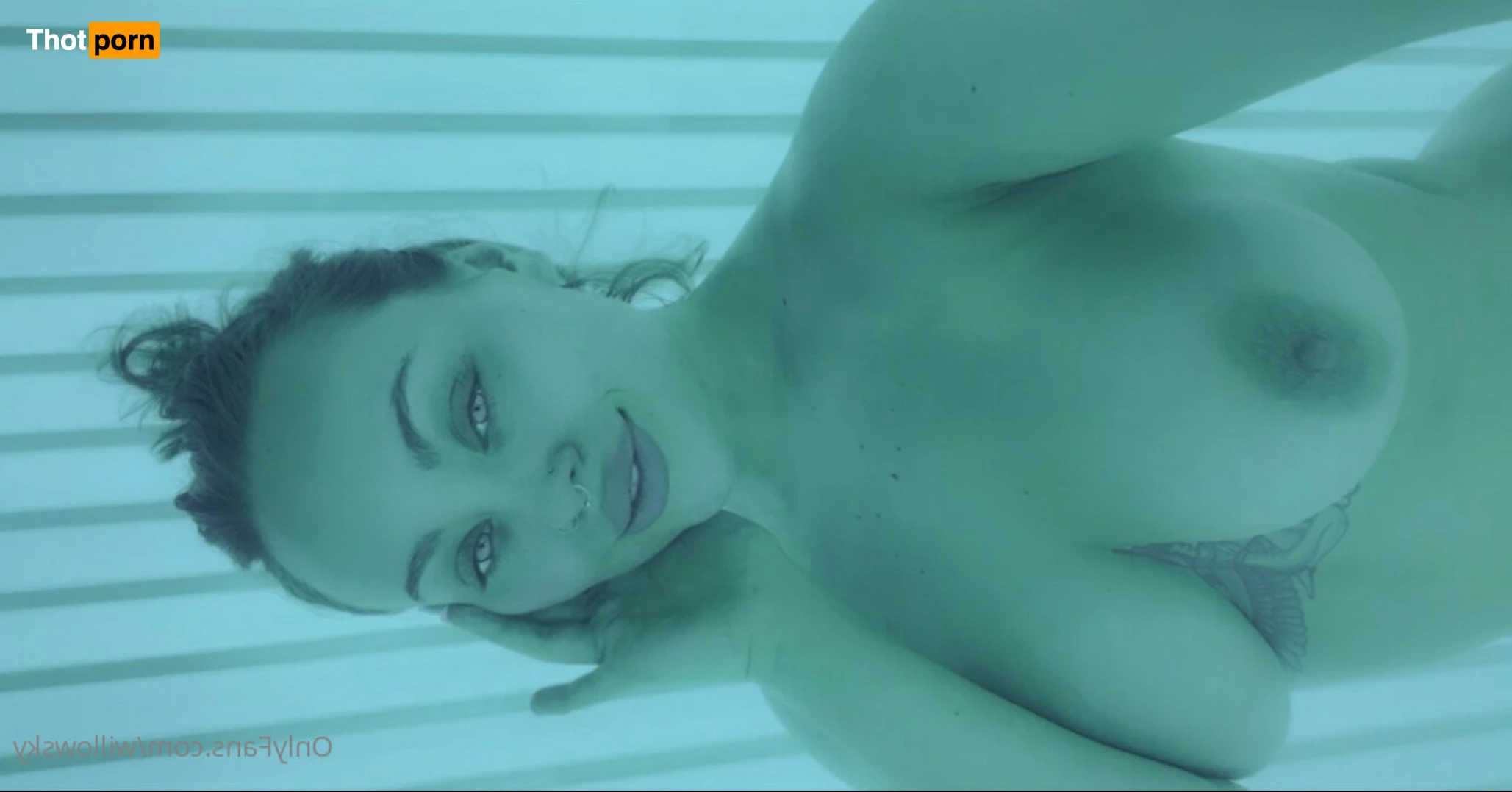 YOUR WETTEST ADDICTION 😈 8101759